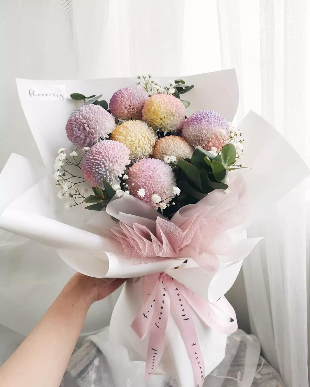 花艺学校|百变星君乒乓菊,挑战花艺新玩法!