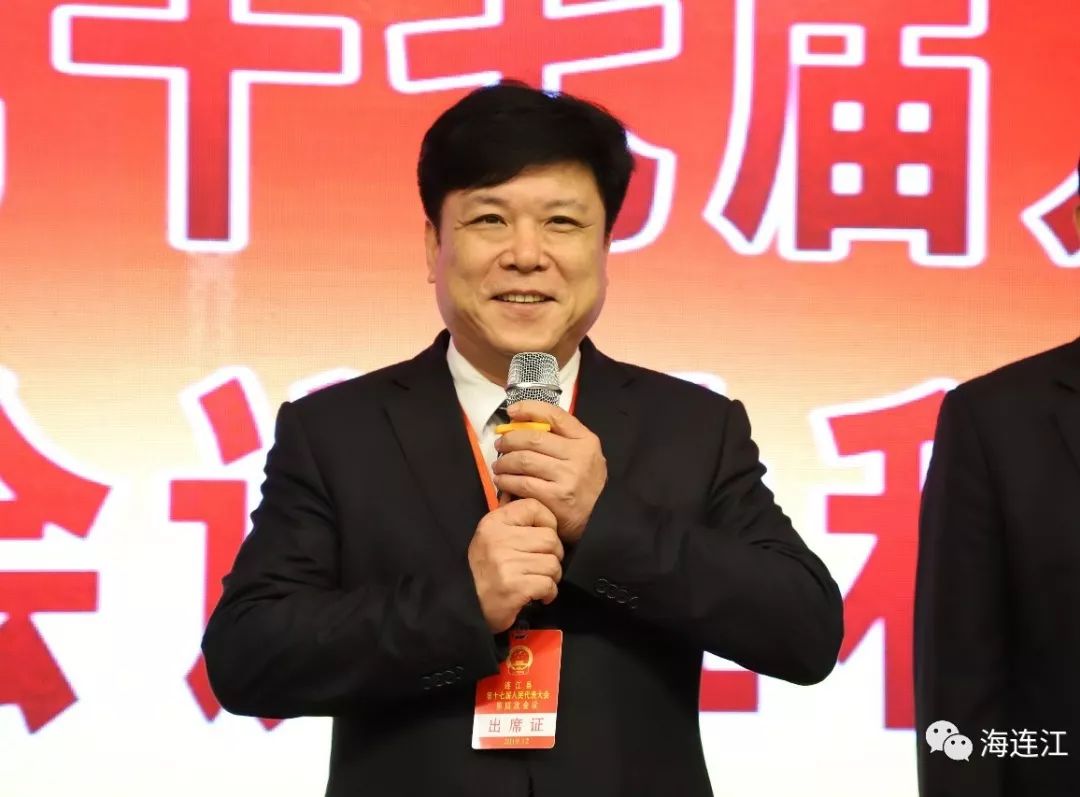 中午,周应忠看望参加连江"两会"的人大代表