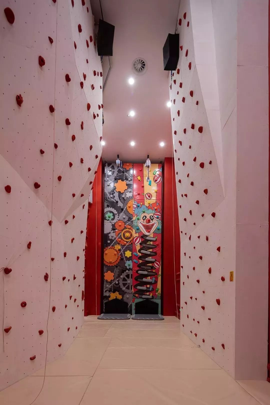 4000㎡梦幻室内空间!揭秘武汉新的网红打卡地