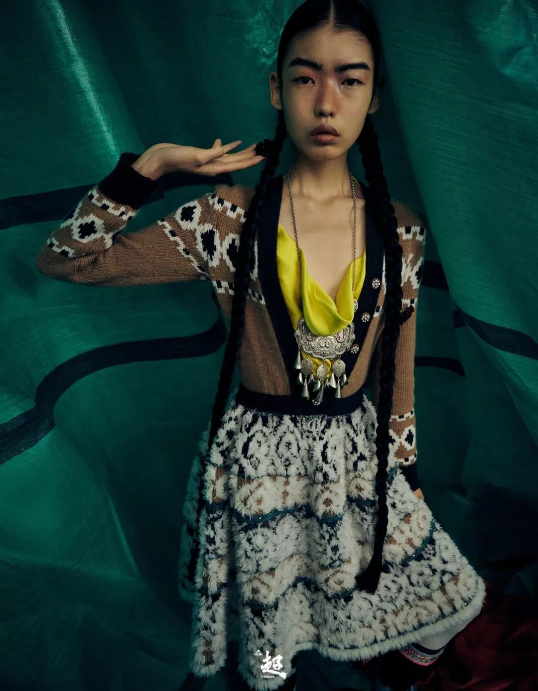 尹超作品 | 《嘉人marie claire》藏·苗 少女图