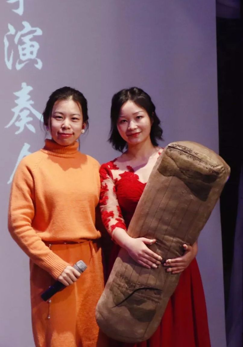 贺梓珊指导老师:徐漫(路老师代)刘雨希指导老师:张