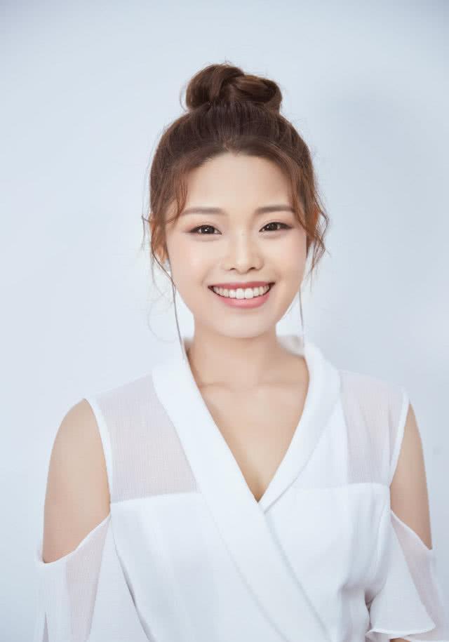 "莫小贝"王莎莎登综艺重回娱乐圈,曾被骂最丑童星现变这样