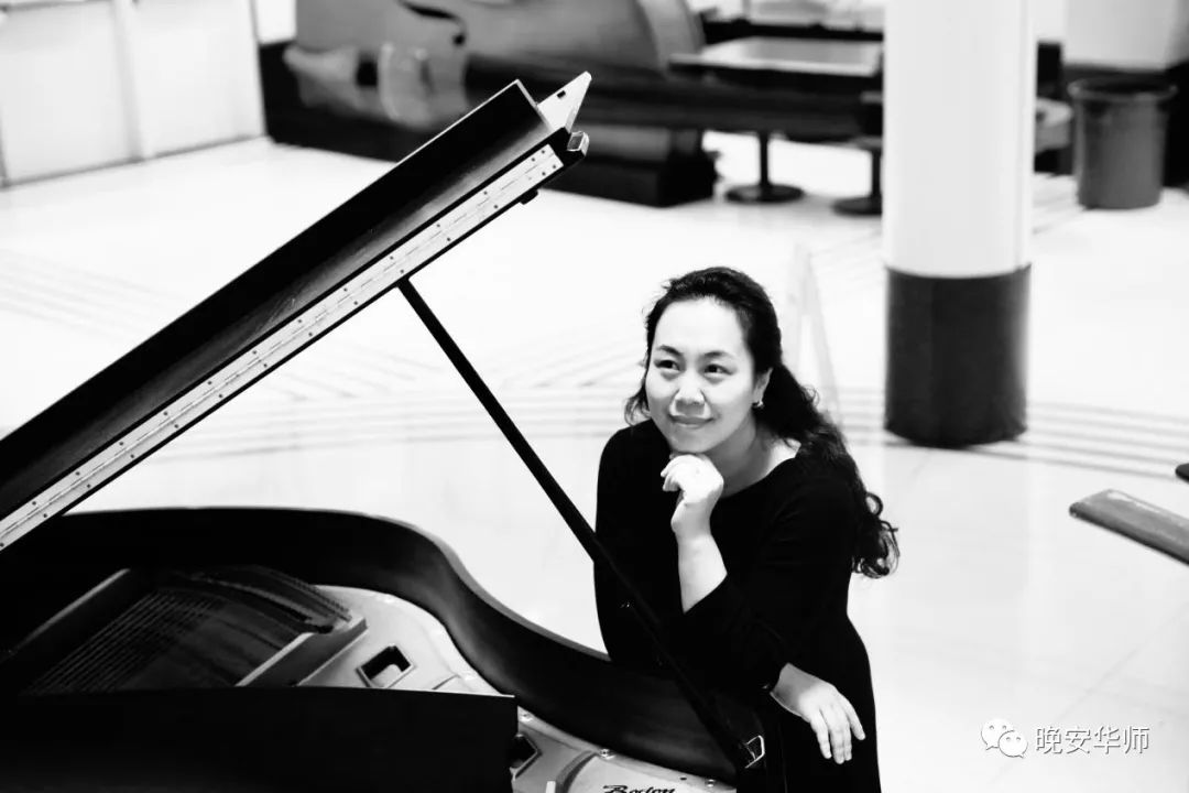 华南师范大学音乐学院钢琴伴奏教研室主任广东省合唱协会理事5