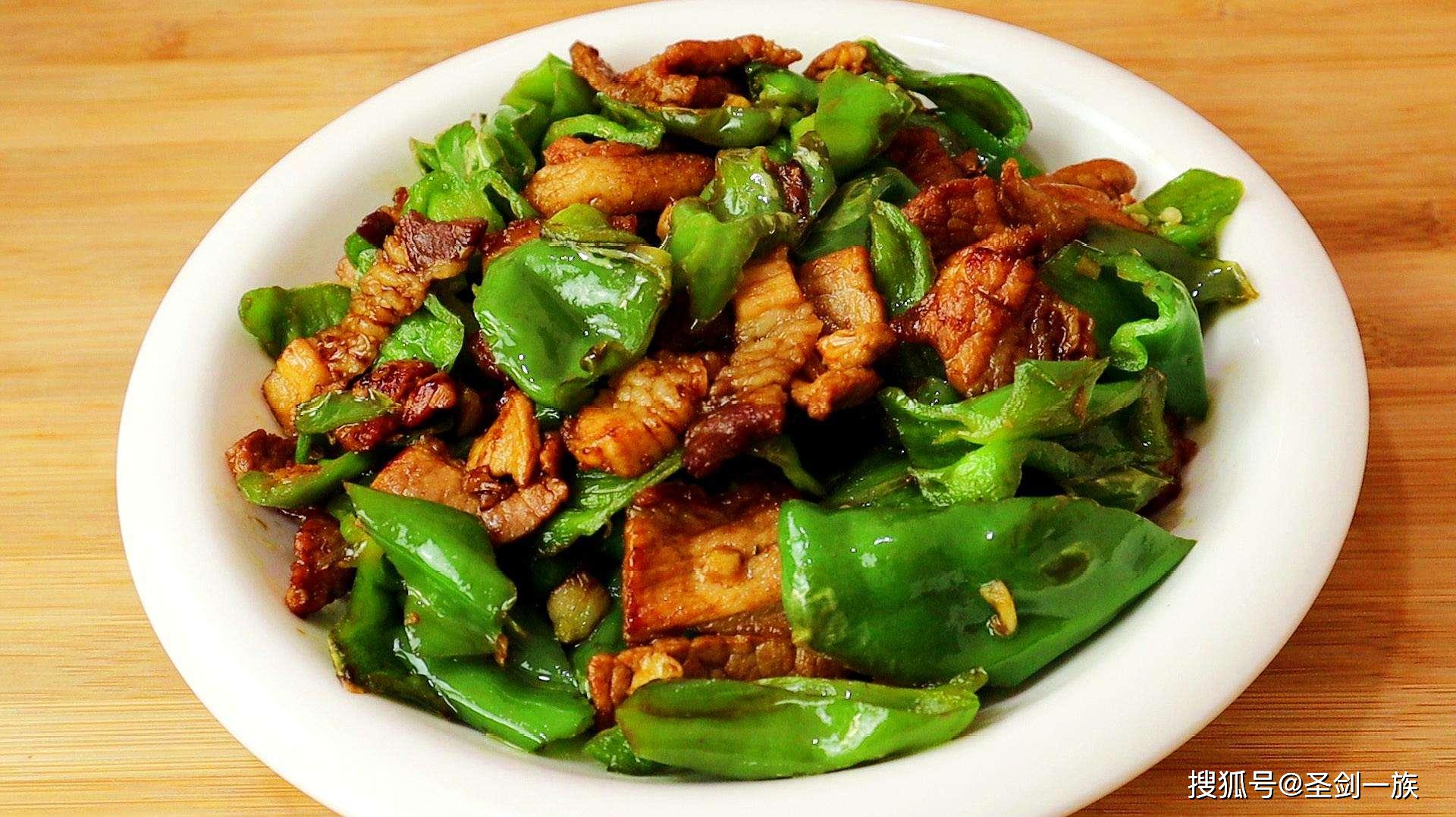 多学几道家常菜,就能少点外卖,少下几次馆子,多好,酿豆腐