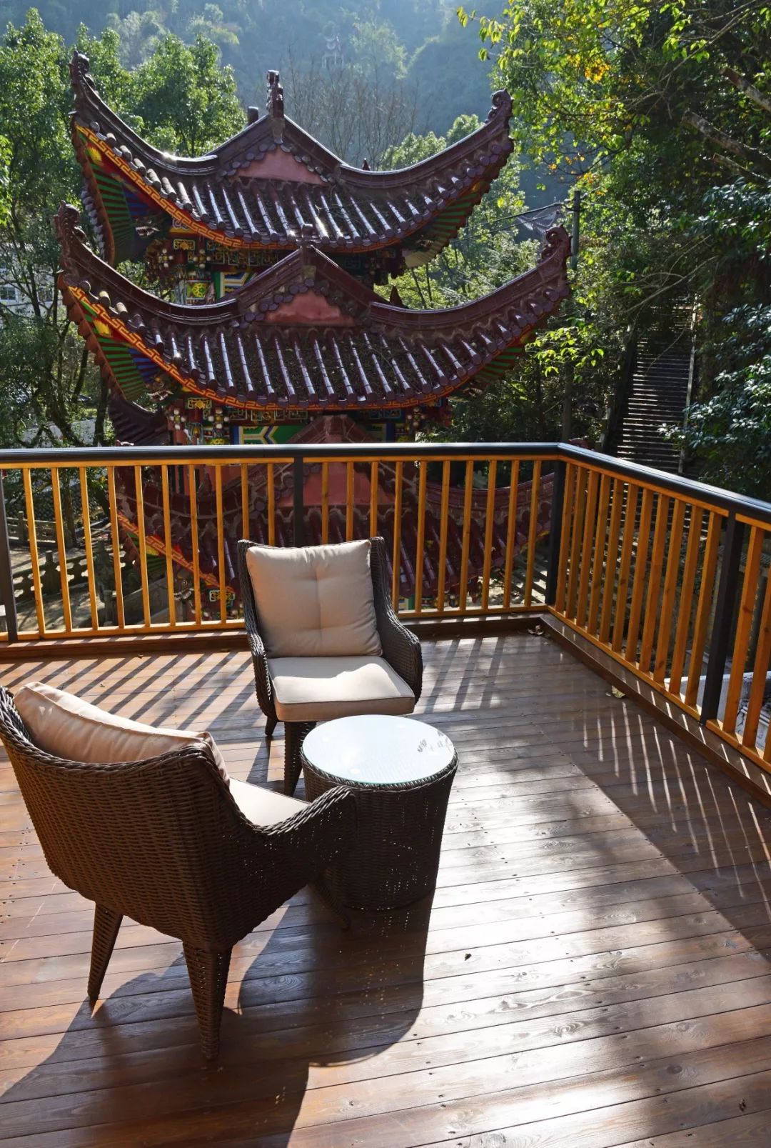 原来平阳还有这样一家坐拥山川美景闲看蓝天白云的诗意民宿