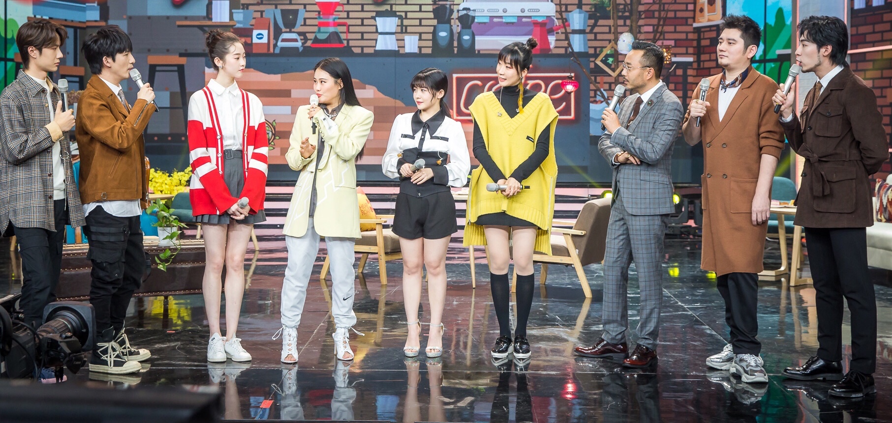 阿肆做客《天天向上》:酸的,甜的,苦的,暗恋就像喝咖啡?