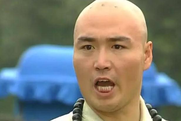 《康熙微服私访记》22年,三德子养鸡,小桃红成阔太,法印落魄_侯堃