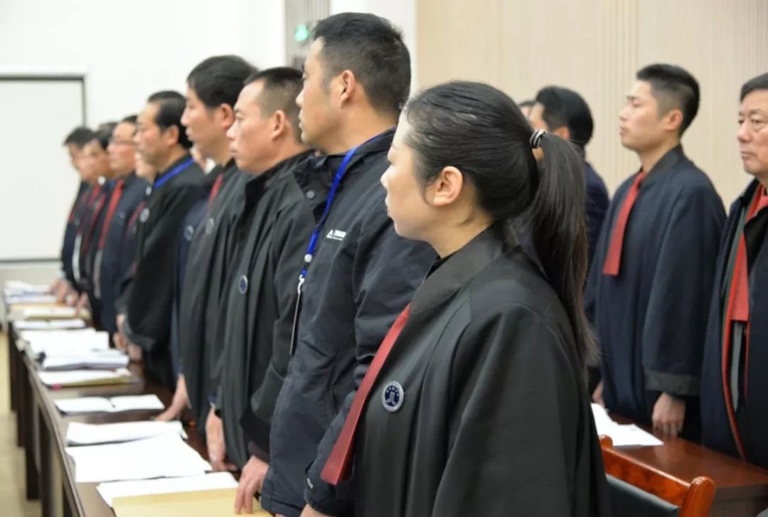 洋县法院受理此案后,精心安排部署案件的审理工作,由审判委员会专职