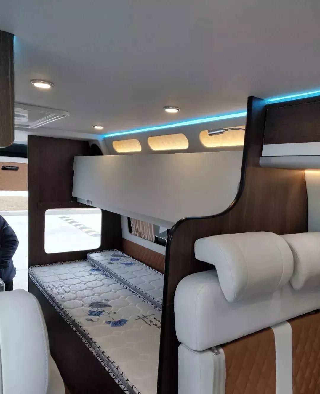 二十万以内的福田g9五座版房车国六标准可睡34人