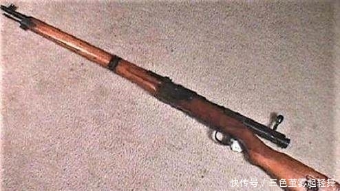 其二就是七七式步枪,正如其名字,它就是为了纪念七七事变而进行的生产