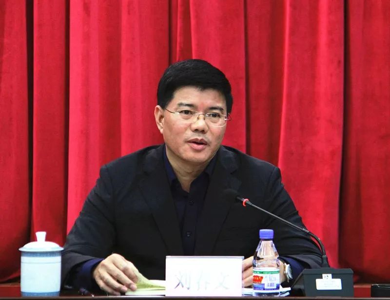 健康委召开2019年卫生健康工作务虚会,委党组书记,主任刘春文主持会议