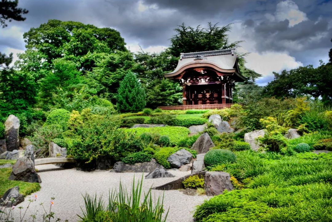 低调的绿色花园城市伦敦