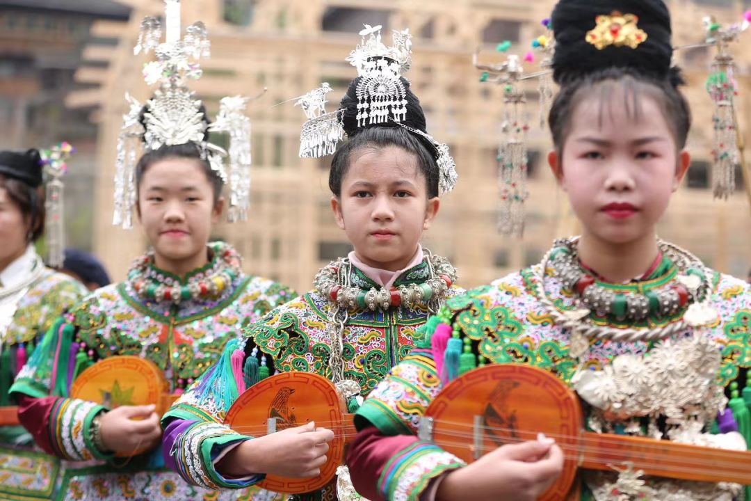 至初五),期间,盖宝侗寨将举行拦门酒,长桌宴,踩歌堂,祈福祭祀,斗牛