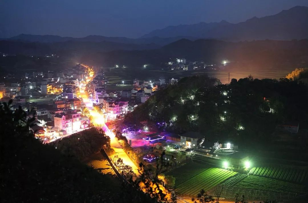 遂昌县大拓镇大田村夜景
