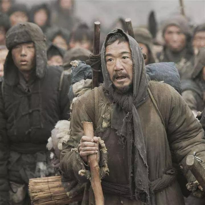 原创张国立拼命在南极炸浮冰是为了给前妻生活费?他不该叫明星!