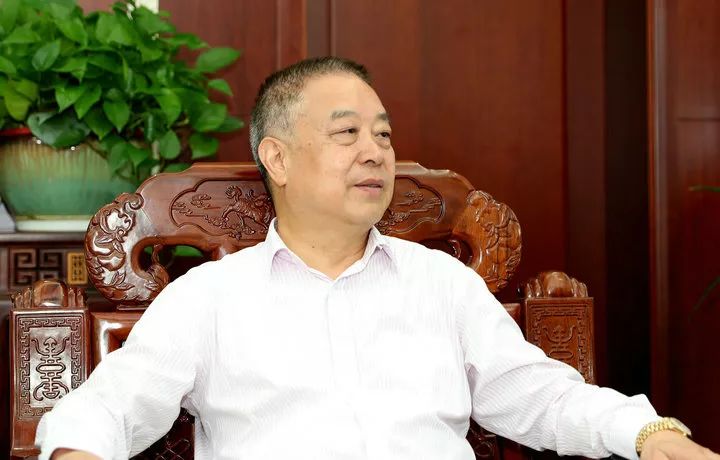 花园村党委书记邵钦祥新年献词——擎乡村振兴大旗 引领高质量小康