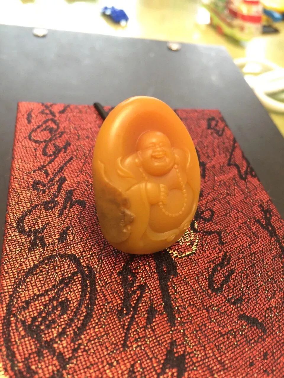 感悟丨说一说赏玩性独特的黄蜡石手把件