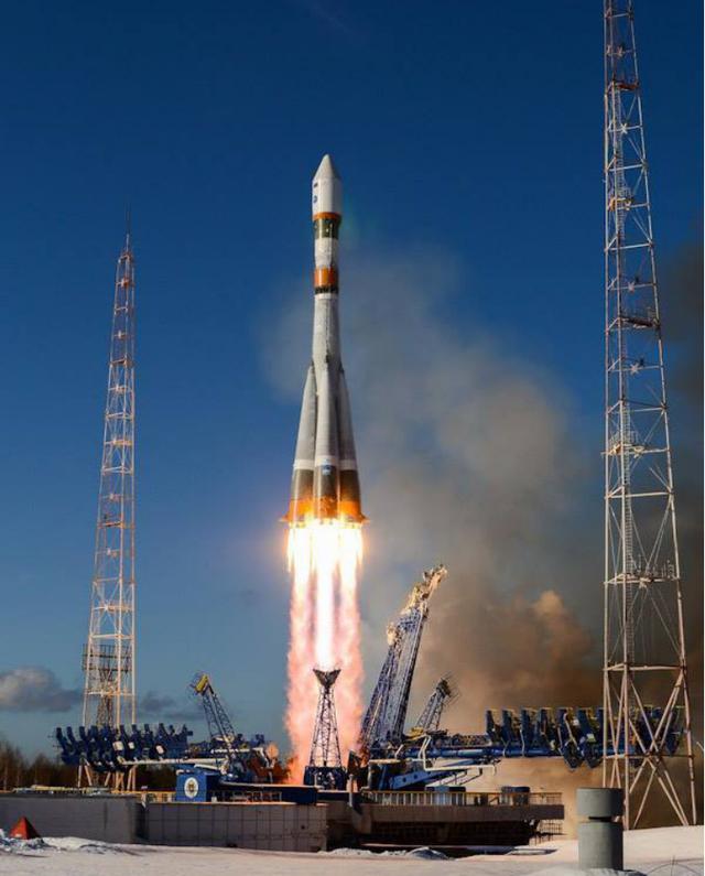 冲天炮,火箭上天靠反作用力?农民错了还是学者错了?_气体