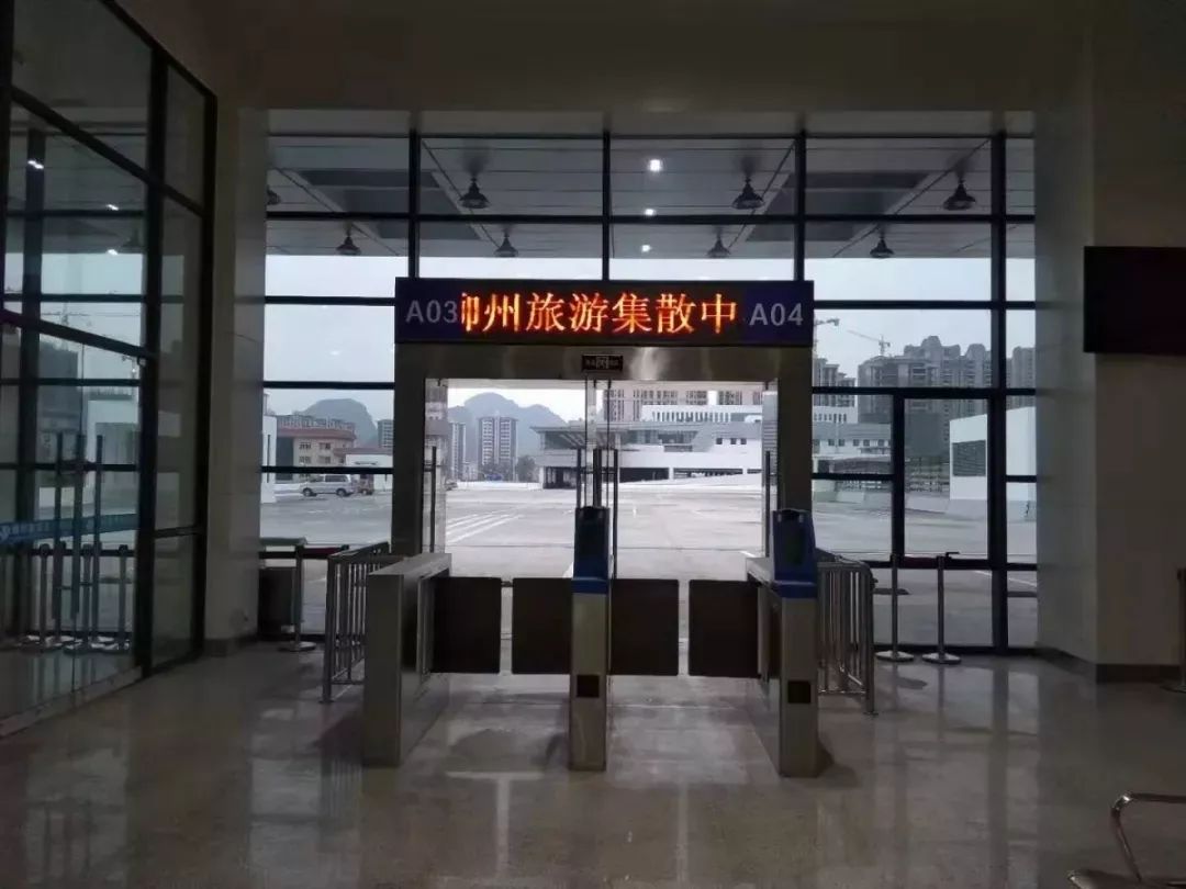 柳州人可以在旅游集散中心乘坐机场大巴到桂林机场啦