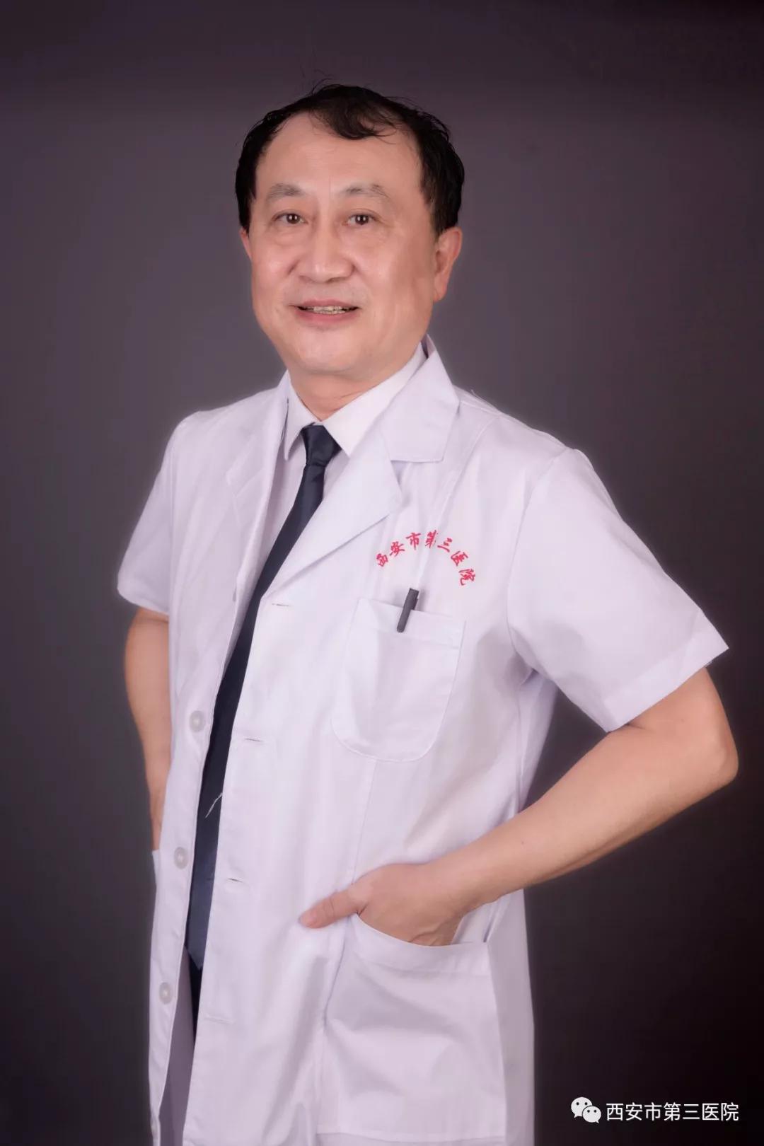 两岸一家亲祝贺西安市第三医院心胸外科王红兵当选省台联第九届理事会