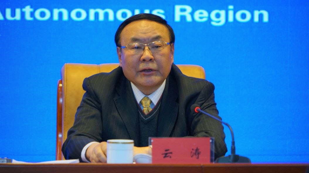 云涛副巡视员回答:内蒙古自治区地处中国正北方,边境线绵延4000多公里