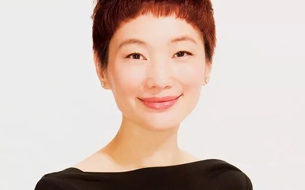 elle主编晓雪离职,时尚女魔头时代结束了_中国