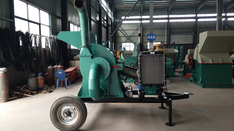 带您了解移动式小型木材粉碎机的优势