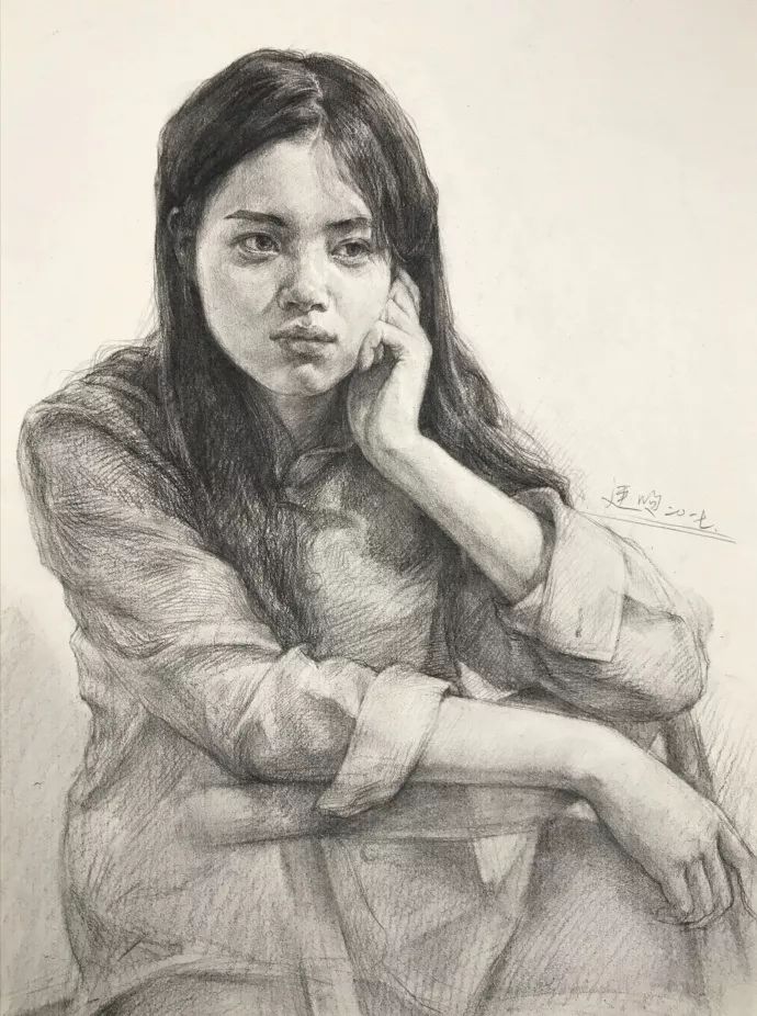 超强干货丨女青年素描头像如何提分抓这4点就够了