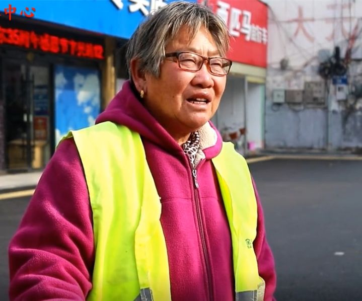 街头采访明天起丰县主城区等地全面禁燃烟花爆竹市民说