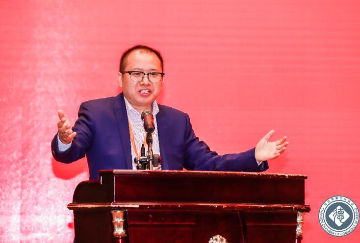 活动特邀嘉宾原沈阳军区副政委李运之中将对此次活动的召开致以热烈的