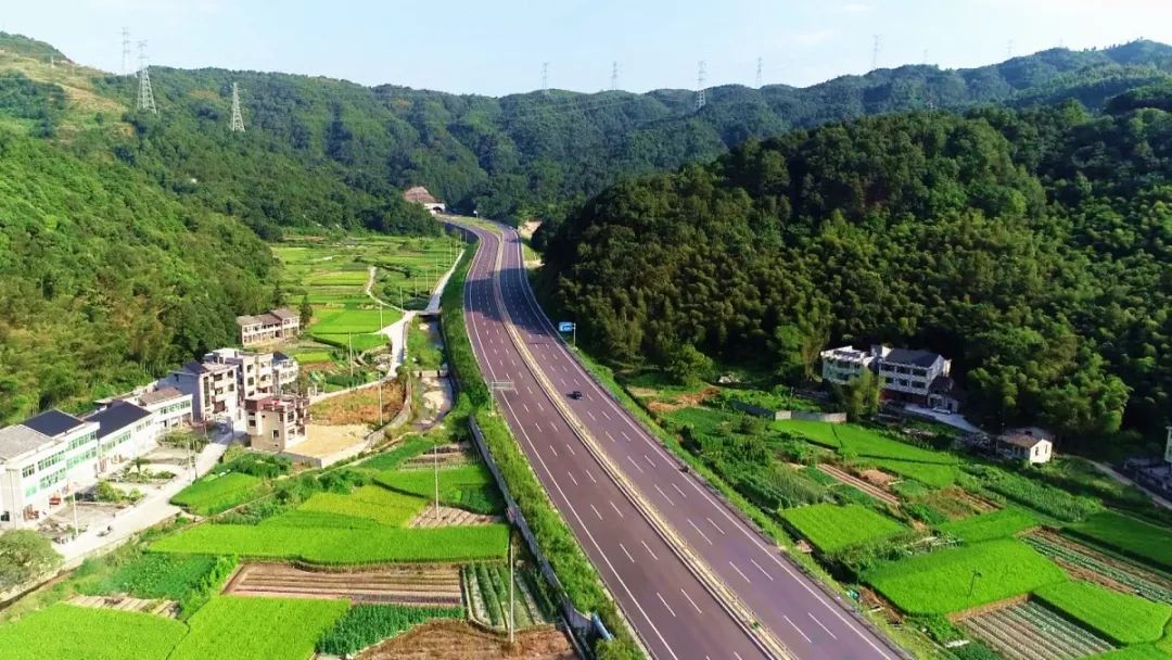 330国道鹿城官岭隧道改建工程稳步推进……为鹿城东西部协同发展送上