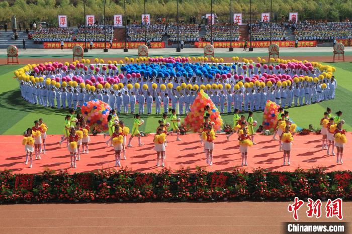 沈阳市法库县东湖中学.(资料图) 沈殿成 摄