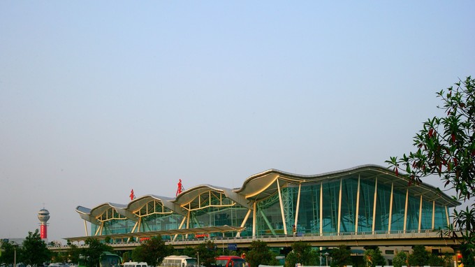 机场,分别是重庆江北国际机场,重庆万州五桥机场,重庆黔江舟白机场