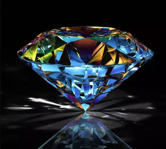 原创印度"国宝"钻石"光之山",为何戴在英国女王的头上?