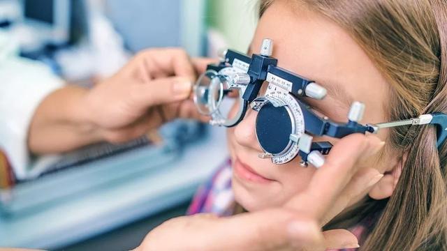 看电视,玩手机,真正毁孩子眼睛的远不止这些