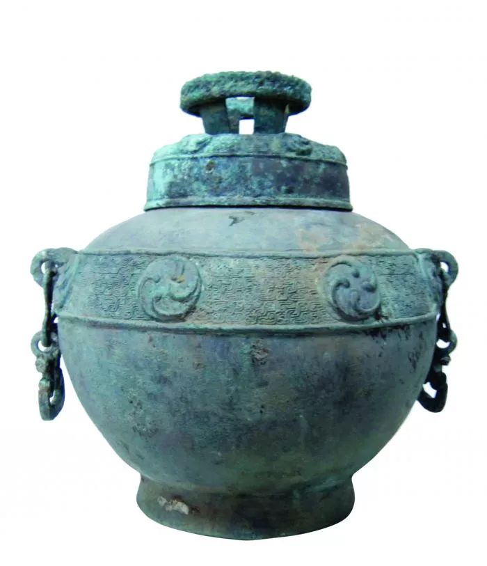 酴醾香梦怯春寒有花有酒祭祖先