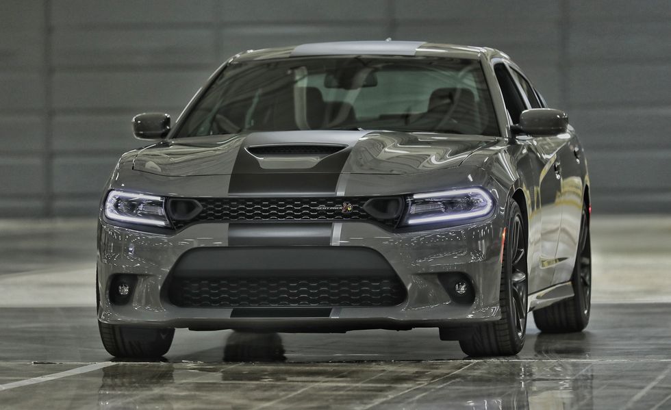 军迷的另一个选择道奇星条旗版挑战者战马