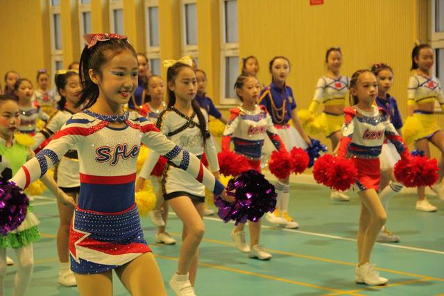 河北省石家庄市神兴小学教育集团获课间啦啦操比赛二等奖