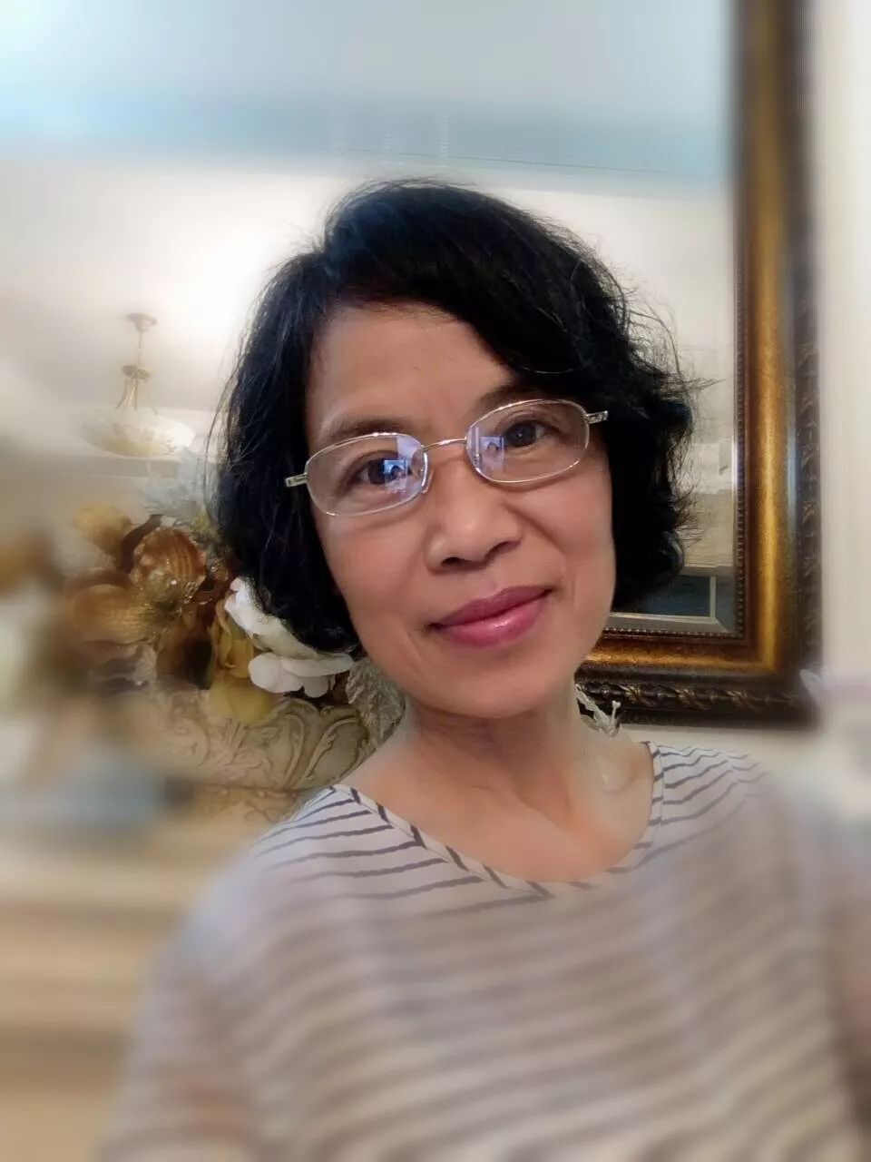 女画家司徒惠霞作品赏析