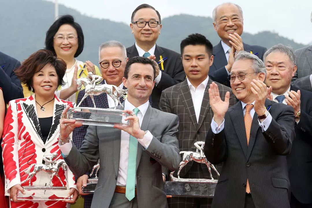 何泽尧赢识价杯不少华将在暑假期间到海外客串,汲取更多的出赛经验.