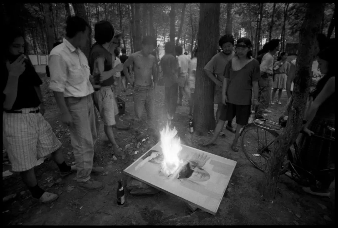 27年前被遗忘的圆明园画家村，那些不为人知的往事梦回圆明园