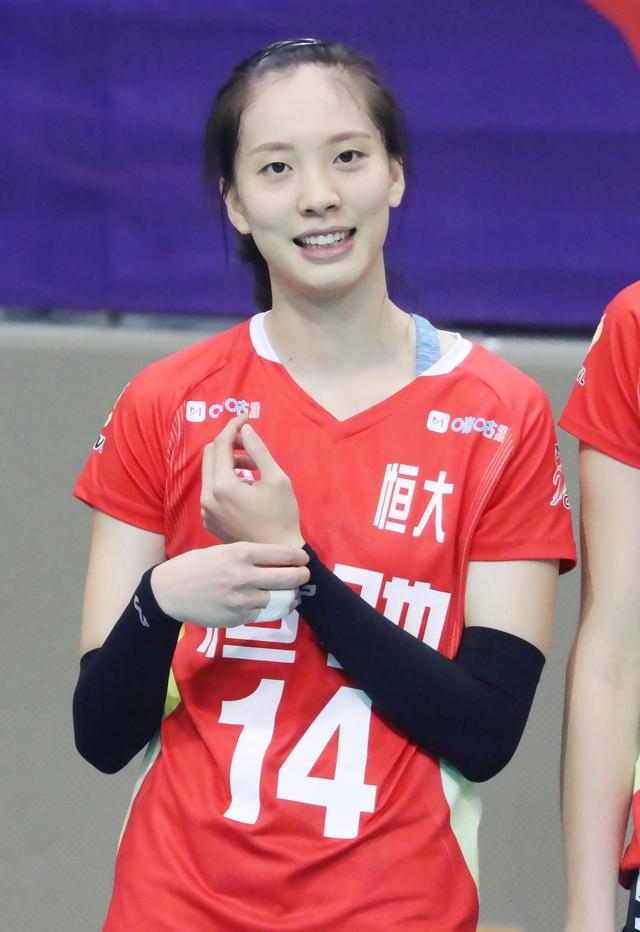 郑益昕的最大特点,是福建女排的优良传统,脑子灵活.