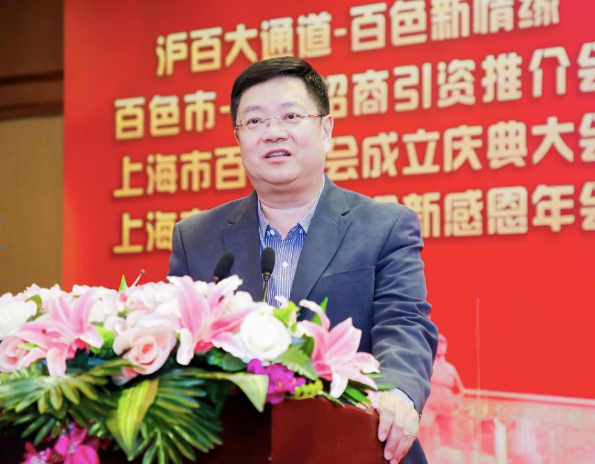 黄嘉棣会长对商会过去一年的工作表达了积极的肯定,对执行会长蒋勇