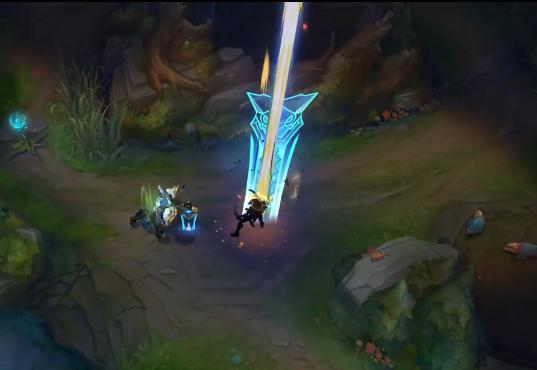 盖伦整个人也会漂浮在半空中,大招召唤"德玛西亚之力"也更加炫酷,一把