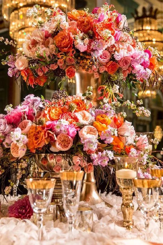 追溯历史,洛可可风格在如今法式花艺的发展和演变中也占有很重要的一