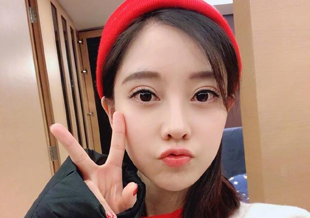 原创一天收入47万斗鱼美女主播发福利条件还要身体好