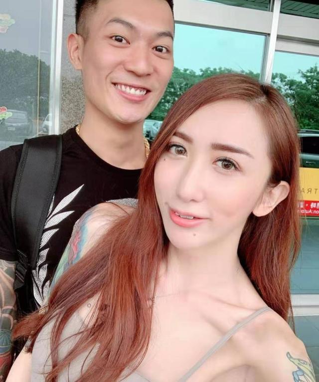 台湾变性美女迷倒众人有高招 男友不介意性别更是出钱助其变性