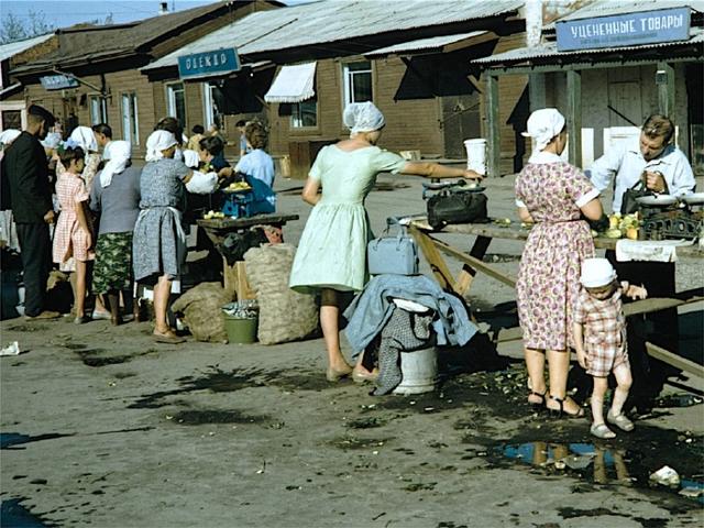 老照片上世纪50年代丰衣足食的苏联社会