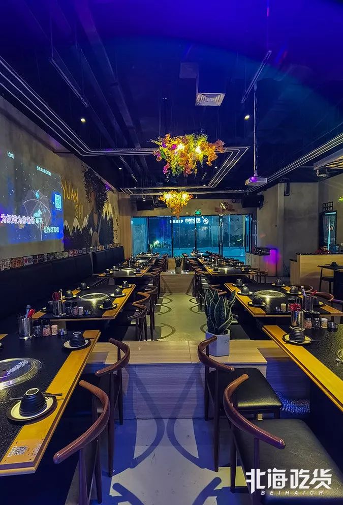 北海这个建材界大咖跨界开了一家网红烤肉店