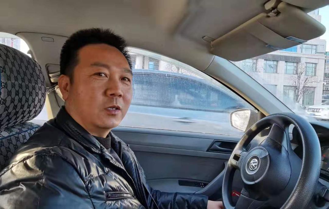 出租車司機李漢福: 我的心願是國家越來越強大,老婆孩子健健康康